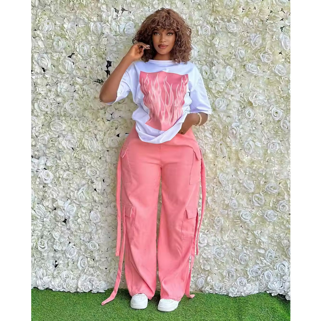 Casual multi-pocket pants and T-shirt for women two-piece set, package includes: pants, T-shirt