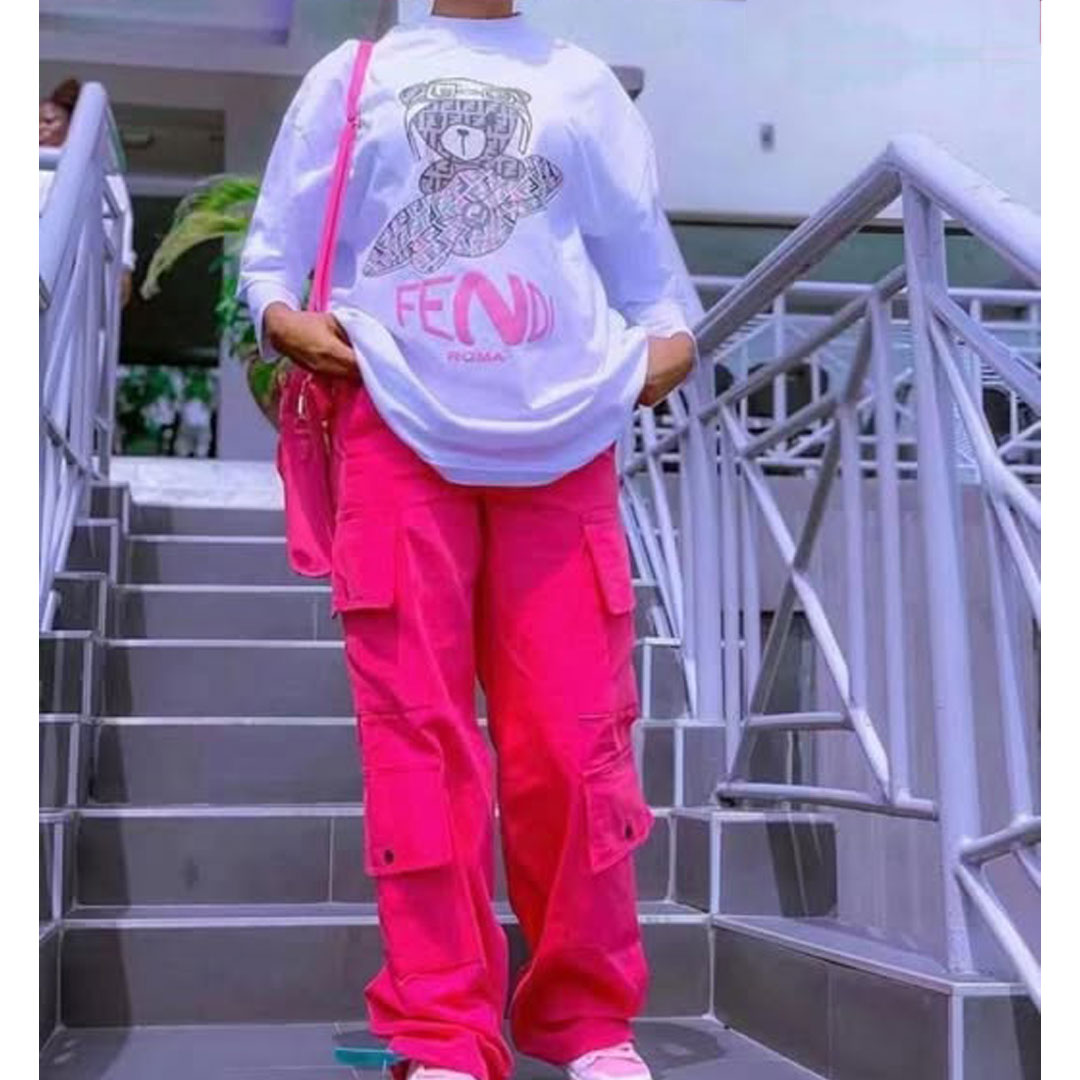 Women’s high-quality loose trousers, casual breathable multi-pocket women’s overalls, set includes: women’s multi-pocket overalls, T-shirt