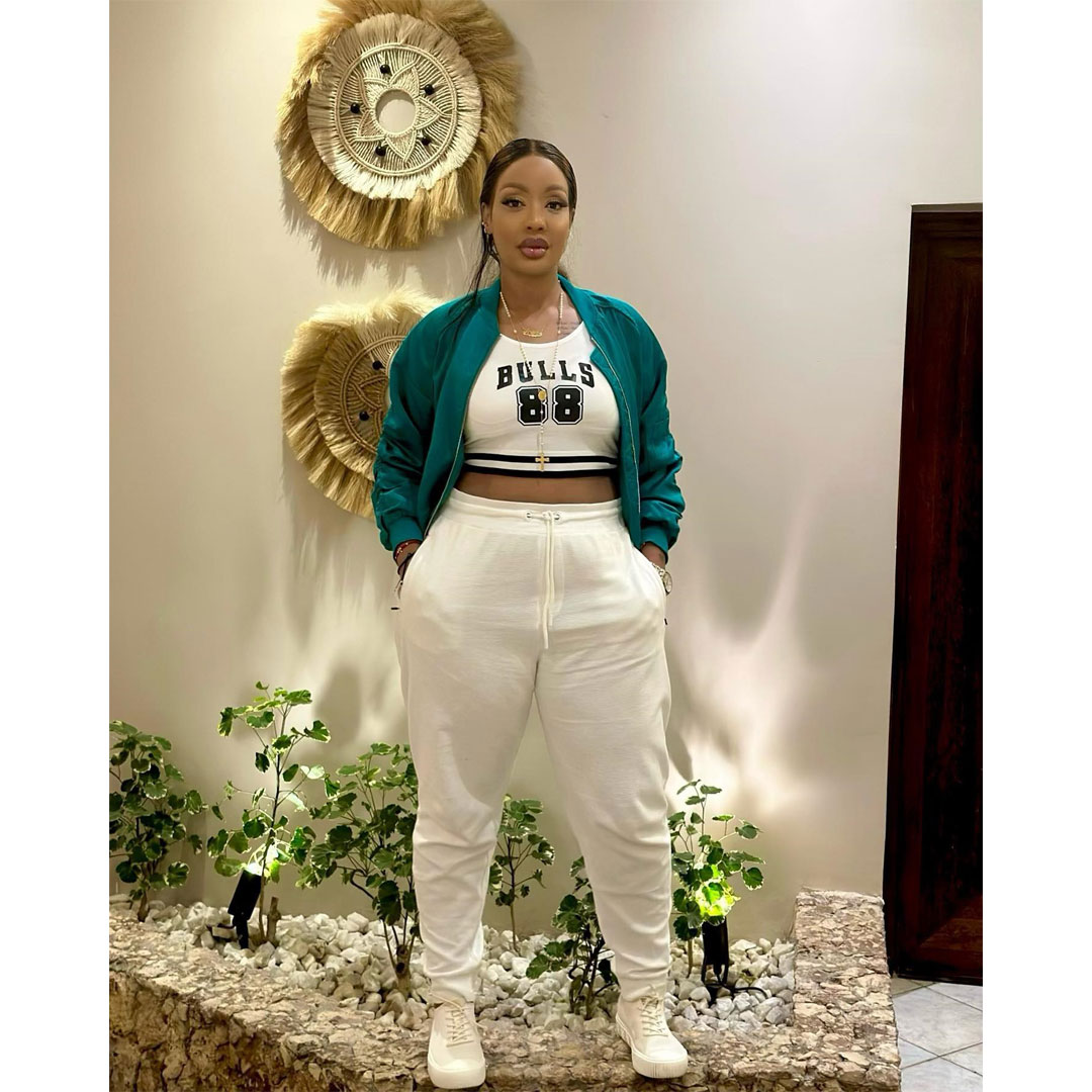 Casual suit for women, zippered running long-sleeved fitness baseball jacket sportswear suit, the suit includes: baseball jacket, casual pants, vest