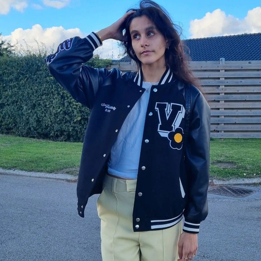 Fashionable printed women’s outerwear, latest design, winter jacket, street style hip-hop jacket, three-piece set, set includes: baseball jacket, casual pants, vest